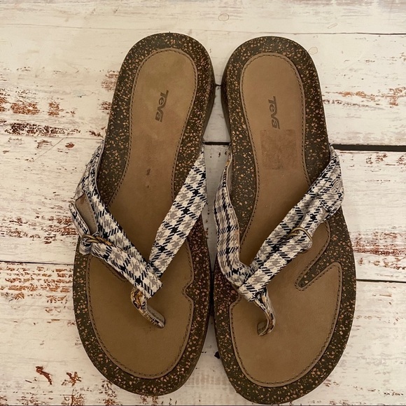 TEVA Women’s Size 7 Cork Houndstooth Flip Flops Sandals Summer Slip on shoe - Picture 2 of 11